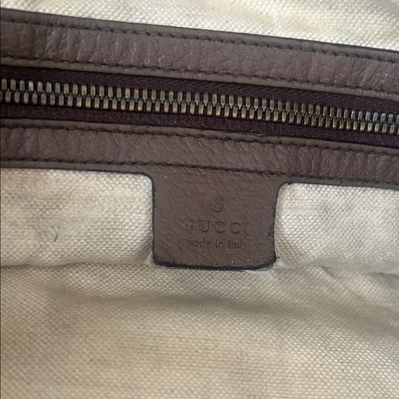 Authentic Gucci Beige and Brown Shoulder Bag with Red and Green Stripe - Picture 4 of 8